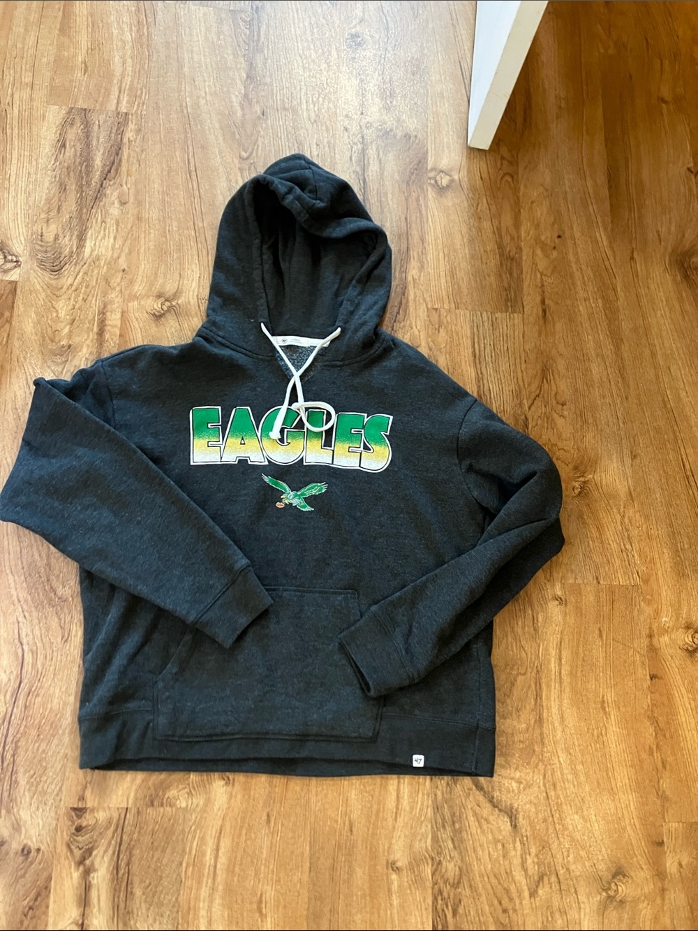 '47 women’s Eagles pullover Hoodie - dark grey Large go birds Philadelphia